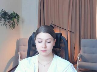  tennille_dries chat room