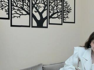  katy_bach chat room