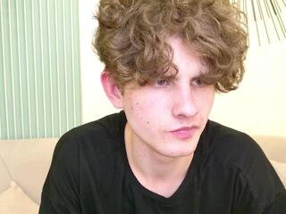  george_grant chat room