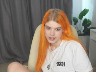  hassie_fairly chat room