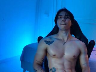  toji_lee chat room