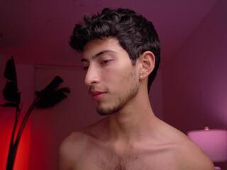 Ethan Lux