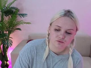  cristy_winsor chat room