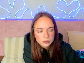  myra_king chat room