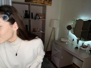  tora_lehenbauer chat room