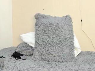  elissa_white chat room