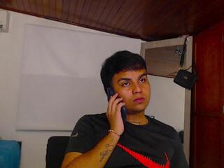  josep_gray chat room