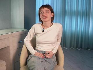  shaneka_lucic chat room