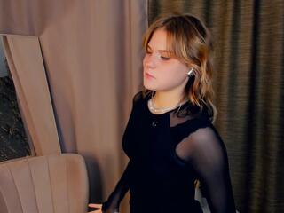  vivienne_tripplett chat room