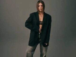  corine_hettinger chat room