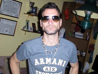 valentino_rose from Flirt4Free is Freechat