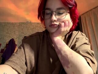  slyvia_mcclellon chat room