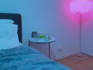  emmily_orion chat room