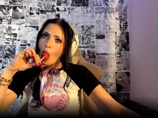  annalee_malkowski chat room