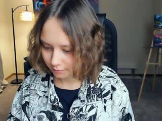  lee_ivens chat room