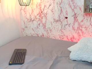 zoeh_ross from Flirt4Free is Freechat