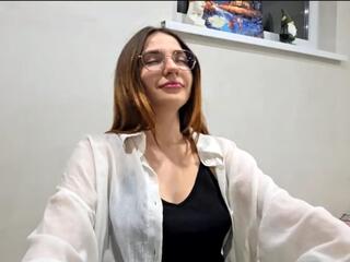 Matilde Chanoine webcam flirt4free model stream image