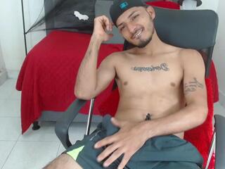 Kooky thomas_cuper from Flirt4Free gets his figure screwed on video! thomas_cuper from Flirt4Free