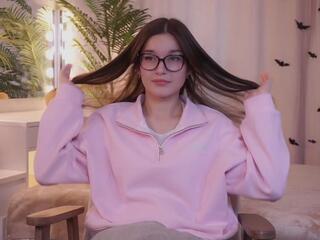 shira_procaccino from Flirt4Free is Freechat