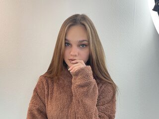  corrine_provis chat room