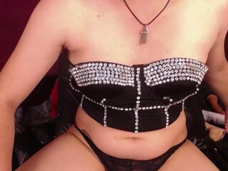  allana_micheles chat room