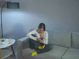  carmel_kalima chat room