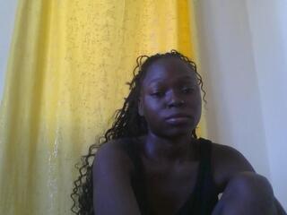 Keysha Diva webcam flirt4free model stream image