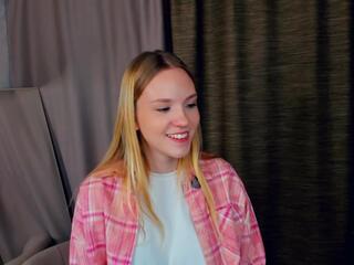  stephani_mattera chat room