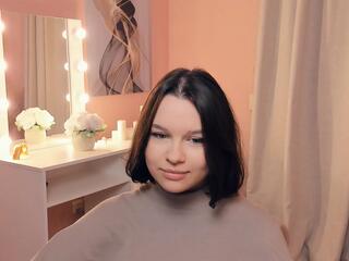  shonta_berardo chat room