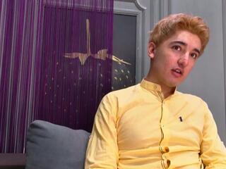lucas_finister from Flirt4Free is Freechat