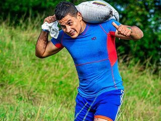  leo_strongrush chat room