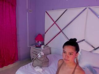  sophia_rouses chat room