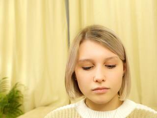  nidia_gulden chat room