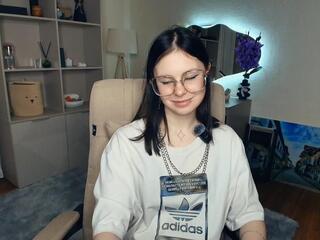 Taren Oran webcam flirt4free model stream image