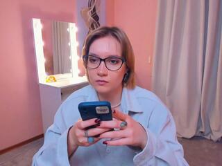  rufina_oto chat room