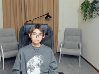  myrtie_pajtas chat room