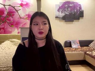 Simona Quay live webcam model