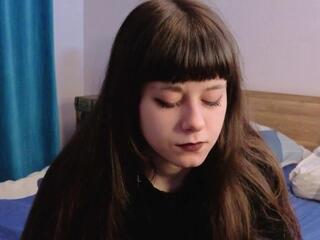 Raelene Lockbaum live webcam model