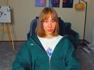 Karima Hartstein webcam flirt4free model stream image