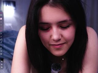 bernadette_kearl from Flirt4Free is Freechat