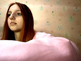 Valentina Urmeneta live webcam model