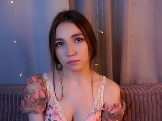 Kristal Tanabe live webcam model