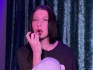 Estefana Freiling live webcam model