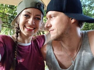 Missme Lilly & Joe Body live webcam model