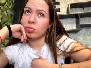 Georgette Pathak live webcam model