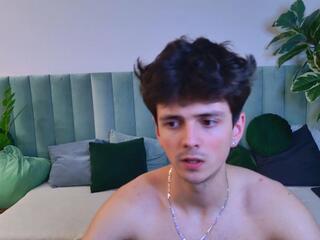 alexei_leon from Flirt4Free