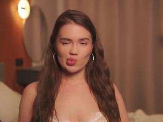 Vanita Commons live webcam model