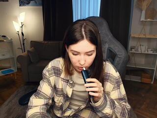 Hulda Gago live webcam model