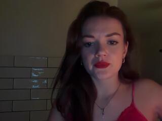 Zara Amara live webcam model