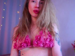 Floria Howze live webcam model